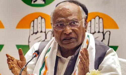 ആര്‍എസ്എസില്‍നിന്ന് ആരെങ്കിലും രാജ്യത്തിനായി ജീവന്‍ വെടിഞ്ഞിട്ടുണ്ടോ? -മല്ലികാര്‍ജുന്‍ ഖാര്‍ഗെ