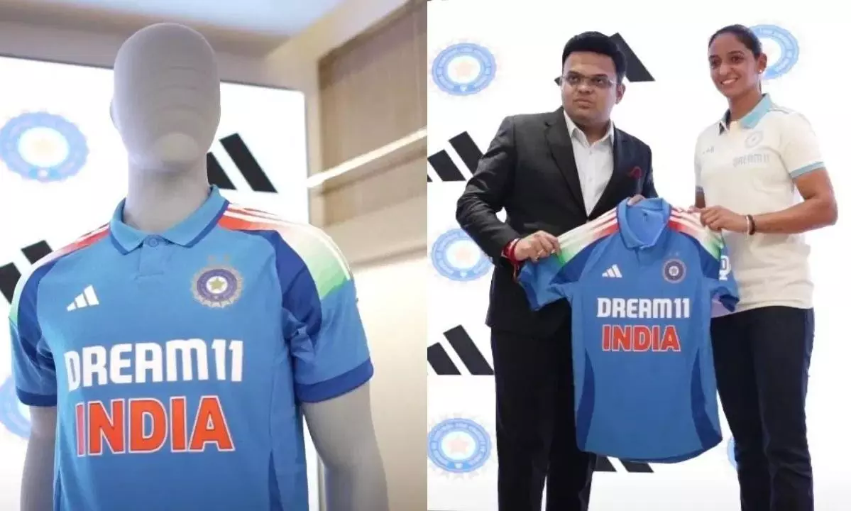 ‘തിരിച്ചുവന്ന് മൂവർണം’; ഇന്ത്യയുടെ പുതിയ ഏകദിന ജഴ്സി പുറത്തിറക്കി അഡിഡാസ് ‘തിരിച്ചുവന്ന് മൂവർണം’; ഇന്ത്യയുടെ പുതിയ ഏകദിന ജഴ്സി പുറത്തിറക്കി അഡിഡാസ്