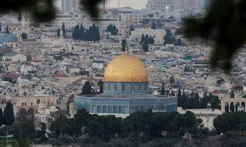 വാങ്കിനു നിയന്ത്രണവുമായി ഇസ്രായേൽ; പള്ളികളിലെ ഉച്ചഭാഷിണികൾ പിടിച്ചെടുക്കാൻ പൊലീസിന് നിർദേശം