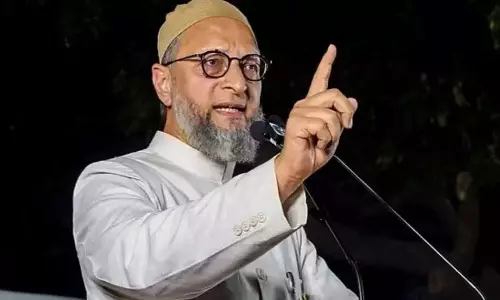 ‘പള്ളിയിൽ പ്രവേശിക്കാൻ അനുമതി ആവശ്യപ്പെട്ടപ്പോൾ സർവേക്ക് ഉത്തരവിട്ടത് എന്തിന്’; സംഭൽ കോടതി ഉത്തരവിനെ വിമർശിച്ച് ഉവൈസി