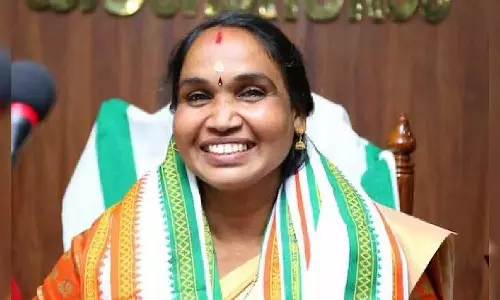 തൃക്കാക്കര നഗരസഭ മുൻ ചെയർപേഴ്സൺ അജിത  തങ്കപ്പനെ കൗൺസിലർ സ്ഥാനത്ത് നിന്ന്   അയോഗ്യയാക്കും