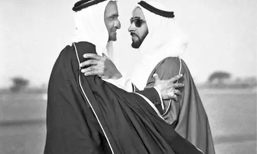 Sheikh Zayed-Sheikh Rashid hug; The story of that viral photo