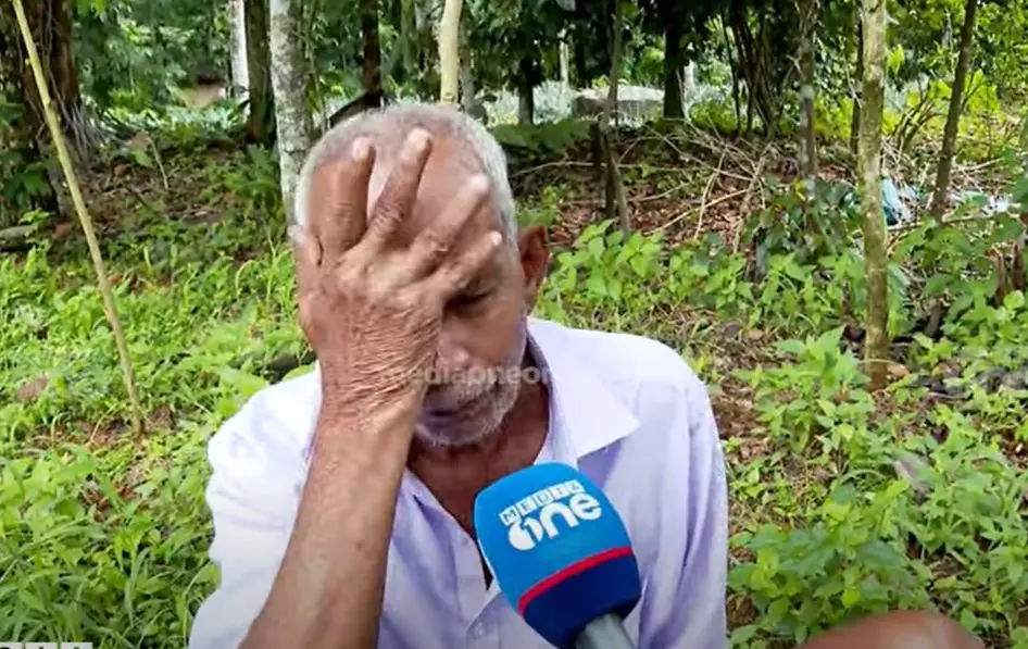 എല്ലാ ഞായറാഴ്ചയും വിളിക്കാറുണ്ട്, കഴിഞ്ഞ ഓണത്തിന് വന്ന് എത്ര സന്തോഷത്തോടെയാണ് പോയത്; ദേവനന്ദിന്റെ ഓര്മയില് വിതുമ്പി മുത്തശ്ശന് എല്ലാ ഞായറാഴ്ചയും വിളിക്കാറുണ്ട്, കഴിഞ്ഞ ഓണത്തിന് വന്ന് എത്ര സന്തോഷത്തോടെയാണ് പോയത്; ദേവനന്ദിന്റെ ഓര്മയില് വിതുമ്പി മുത്തശ്ശന്