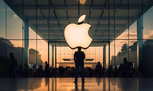 തൊഴിലാളികളുടെ വിവരം ചോർത്തുന്നെന്ന് പരാതി; ആപ്പിളിനെതിരെ നിയമനടപടി തൊഴിലാളികളുടെ വിവരം ചോർത്തുന്നെന്ന് പരാതി; ആപ്പിളിനെതിരെ നിയമനടപടി