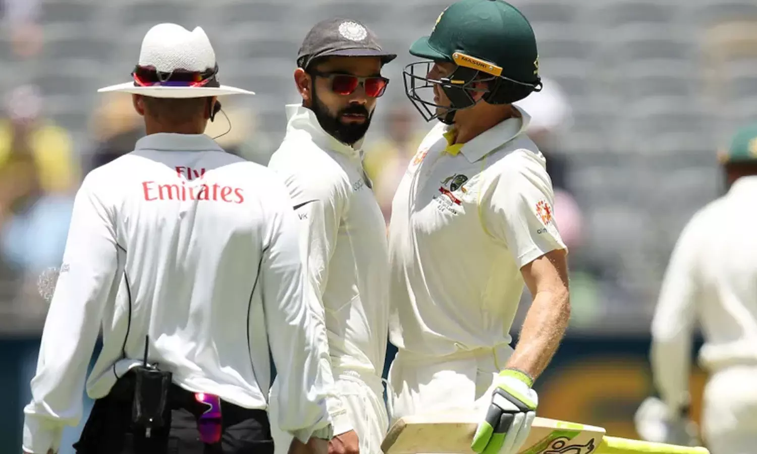 ഗാബ മുതല്‍ പെര്‍ത്ത് വരെ; മൈതാനത്തിന് തീപിടിപ്പിച്ച വാക്പോരുകള്‍