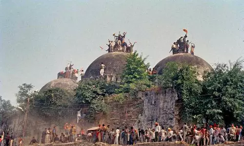 ഇന്ത്യയുടെ നെഞ്ചിലെ ഉണങ്ങാത്ത മുറിവ്; ബാബരി മസ്ജിദ് തകർക്കപ്പെട്ടിട്ട് ഇന്ന് 32 വർഷം