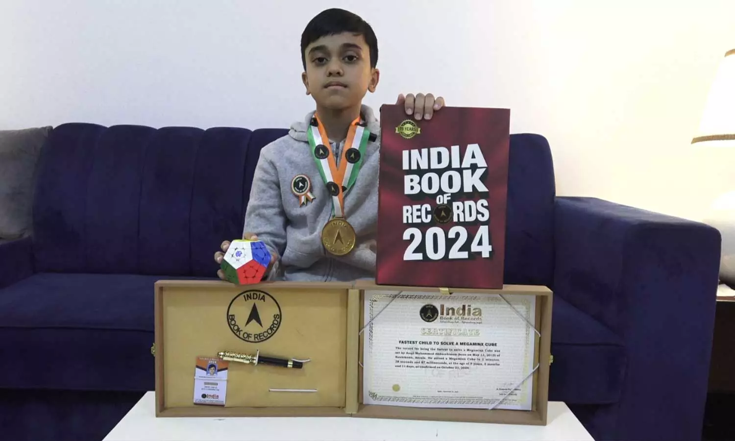 വേഗത്തിൽ മെഗാമിൻസ് ക്യൂബ് സോൾവ് ചെയ്തു; ഇന്ത്യ ബുക്ക് ഓഫ് റെക്കോർഡ്സിൽ ഇടം നേടി ഒമാനിലെ മലയാളി വിദ്യാർത്ഥി വേഗത്തിൽ മെഗാമിൻസ് ക്യൂബ് സോൾവ് ചെയ്തു; ഇന്ത്യ ബുക്ക് ഓഫ് റെക്കോർഡ്സിൽ ഇടം നേടി ഒമാനിലെ മലയാളി വിദ്യാർത്ഥി