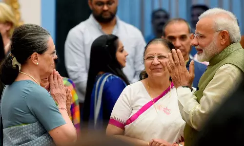 PM Modi Greets Sonia Gandhi On Her Birthday