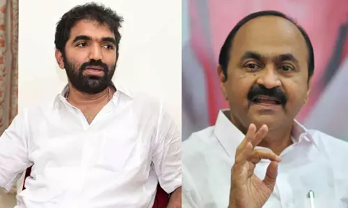 കെപിസിസി പ്രസിഡന്റ് പറയും: ചാണ്ടി ഉമ്മന്റെ അതൃപ്തിയിൽ മറുപടി പറയാതെ വി.ഡി സതീശൻ