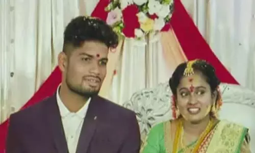 Wifes Morphed Pic Circulated Over ₹ 2,000 Loan, Andhra Man Ends Life Wifes Morphed Pic Circulated Over ₹ 2,000 Loan, Andhra Man Ends Life