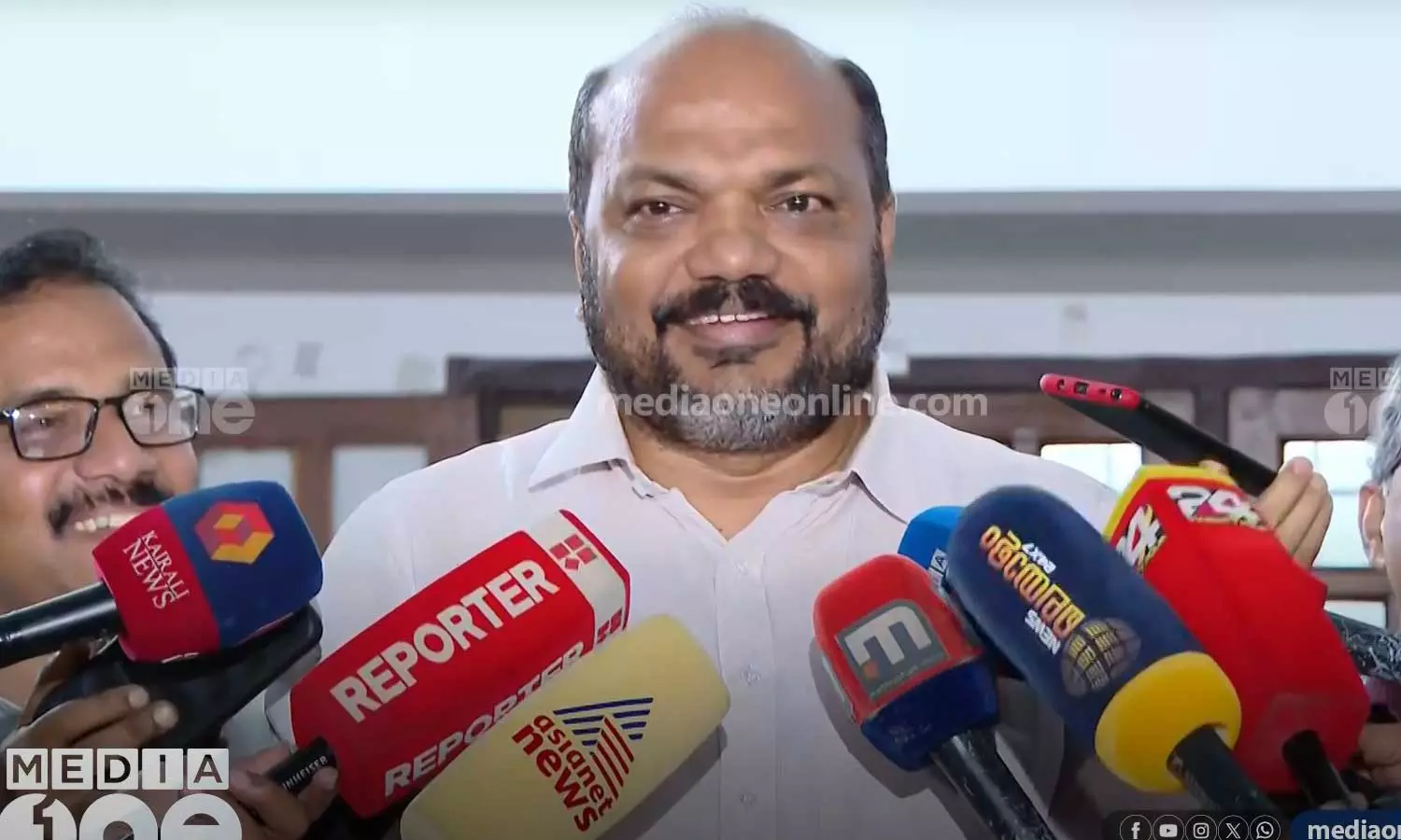 Minister P. Rajeev mocks MediaOne reporter over news of criticism against the Industries Department and the Minister in the CPM Area Committee Minister P. Rajeev mocks MediaOne reporter over news of criticism against the Industries Department and the Minister in the CPM Area Committee
