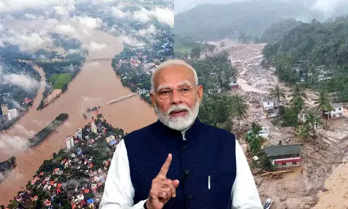 Centre Demands to Kerala to reimburse the amount spent on airlift from flood to Mundakai Centre Demands to Kerala to reimburse the amount spent on airlift from flood to Mundakai
