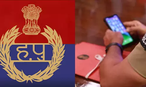 ഡ്യൂട്ടി സമയത്ത് പൊലീസ് ഉദ്യോ​ഗസ്ഥർ മൊബൈൽ ഉപയോ​ഗിക്കേണ്ട; വിലക്കി ഹരിയാന
