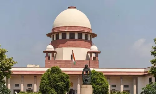 മസ്ജിദിനുള്ളിൽ ജയ് ശ്രീറാം വിളിക്കുന്നത് എങ്ങനെ കുറ്റകരമാകും? -സുപ്രിംകോടതി മസ്ജിദിനുള്ളിൽ ജയ് ശ്രീറാം വിളിക്കുന്നത് എങ്ങനെ കുറ്റകരമാകും? -സുപ്രിംകോടതി