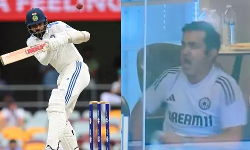 ഫോളോ ഓണ്‍ ഒഴിവാക്കിയത് ആകാശ് ദീപിന്‍റെ ഫോര്‍; മതിമറന്നാഘോഷിച്ച് ഗംഭീര്‍