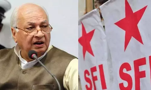 ഗവർണർക്കെതിരെ പ്രതിഷേധം; എസ്എഫ്‌ഐ പ്രവർത്തകർക്കെതിരെ കേസെടുത്തു