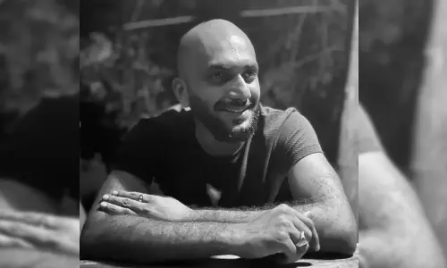 സംവിധാനത്തിൽ ശ്രദ്ധ കേന്ദ്രീകരിക്കണം; ​ഗാനരചനയിൽ നിന്ന് ഇടവേളയെടുത്ത് മുഹ്സിൻ പരാരി