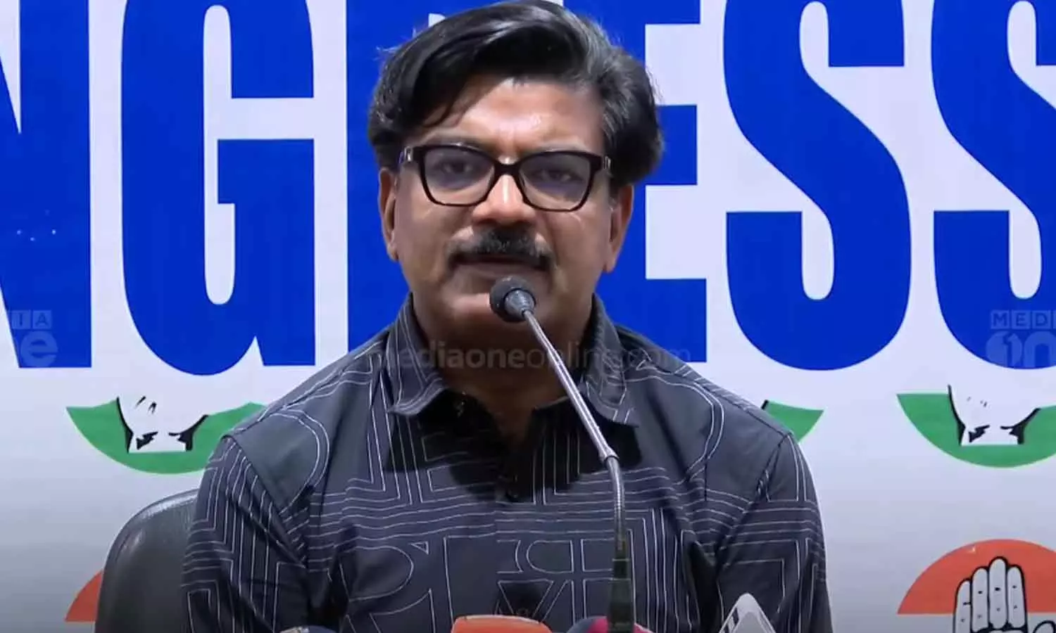 മാസപ്പടി വിവാദം; വീണ മാത്രമല്ല പിണറായിയും പണം വാങ്ങിയതായി തെളിഞ്ഞെന്ന് മാത്യു കുഴൽനാടൻ മാസപ്പടി വിവാദം; വീണ മാത്രമല്ല പിണറായിയും പണം വാങ്ങിയതായി തെളിഞ്ഞെന്ന് മാത്യു കുഴൽനാടൻ