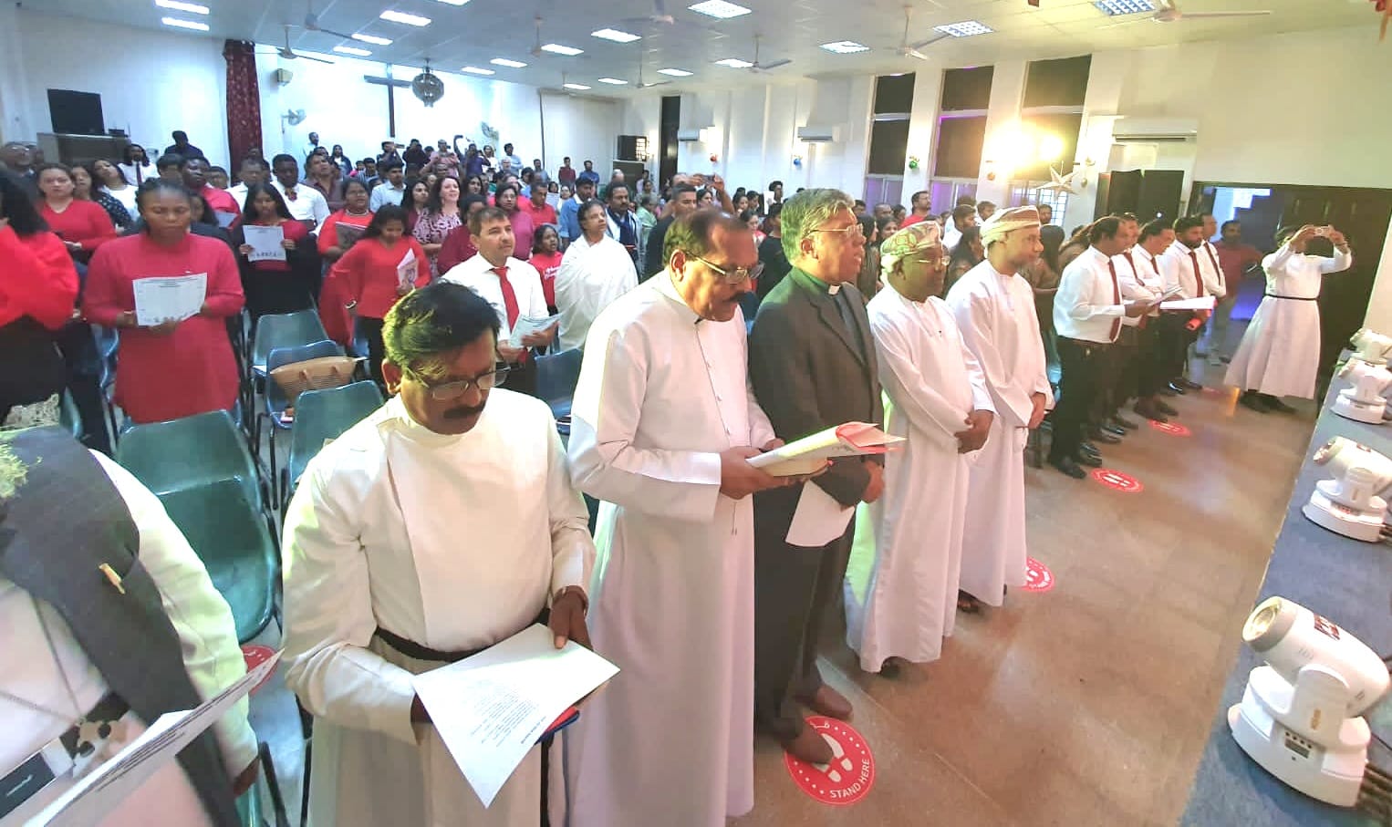 സലാലയിൽ ക്രിസ്ത്യൻ സഭകളുടെ ഐക്യ ക്രിസ്മസ്സ് കരോൾ