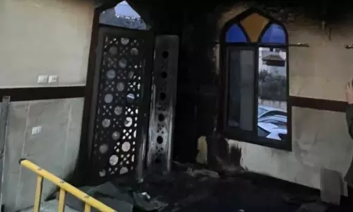 വെസ്​റ്റ്​ ബാങ്കിൽ പള്ളിക്ക്​ തീയിട്ട്​ ഇസ്രായേലി കുടിയേറ്റക്കാർ; വൻ പ്രതിഷേധം