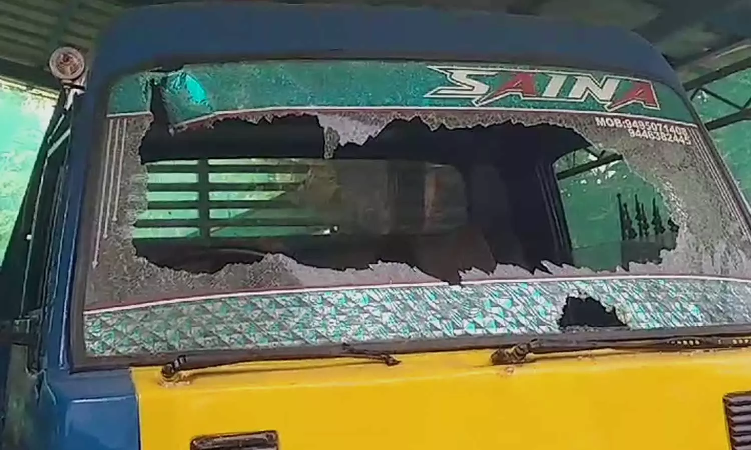 സുഹൃത്തിന്റെ വിവാഹത്തിന് ഡ്രസ് എടുക്കാൻ 600 രൂപ ഷെയർ നൽകിയില്ല;   വീട് കയറി ആക്രമിച്ച് സു​ഹൃത്തുക്കൾ