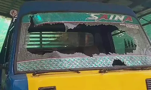 സുഹൃത്തിന്റെ വിവാഹത്തിന് ഡ്രസ് എടുക്കാൻ 600 രൂപ ഷെയർ നൽകിയില്ല;   വീട് കയറി ആക്രമിച്ച് സു​ഹൃത്തുക്കൾ