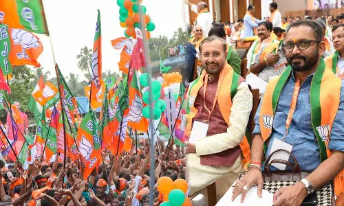 BJP to organizational strengthening aimed at local body elections in Kerala, announces 30 new organizational districts by dividing 14 revenue districts, K Surendran, Prakash Javadekar, BJP Kerala