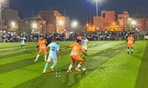 പ്രവാസി ചാമ്പ്യൻസ് ട്രോഫി; സീനിയർ വിഭാഗം ഫൈനലിൽ സബീൻ എഫ്.സിയും ബ്ലാസ്റ്റേഴ്സ് എഫ്.സിയും ഏറ്റുമുട്ടും