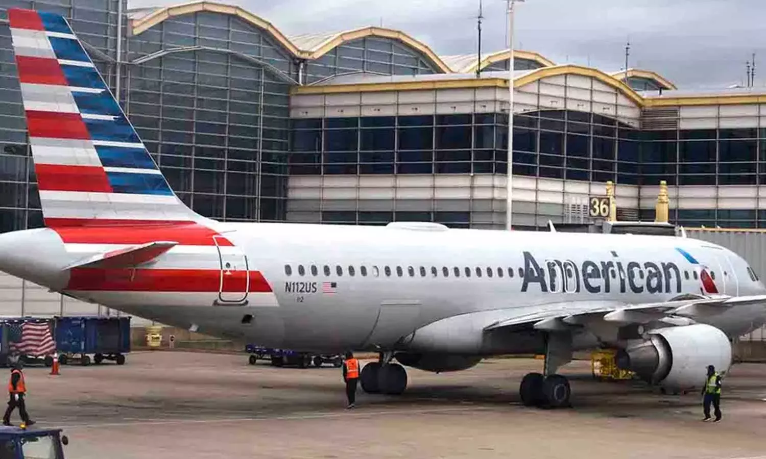 സാങ്കേതിക തകരാർ: എല്ലാ വിമാനങ്ങളും നിലത്തിറക്കി  അമേരിക്കൻ എയർലൈൻസ്