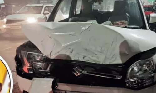 അച്ഛ​​നോടിച്ച കാർ അപകടത്തിൽപ്പെട്ടു; എയർബാ​ഗ് മുഖത്തമർന്ന് ആറു വയസുകാരന് ദാരുണാന്ത്യം