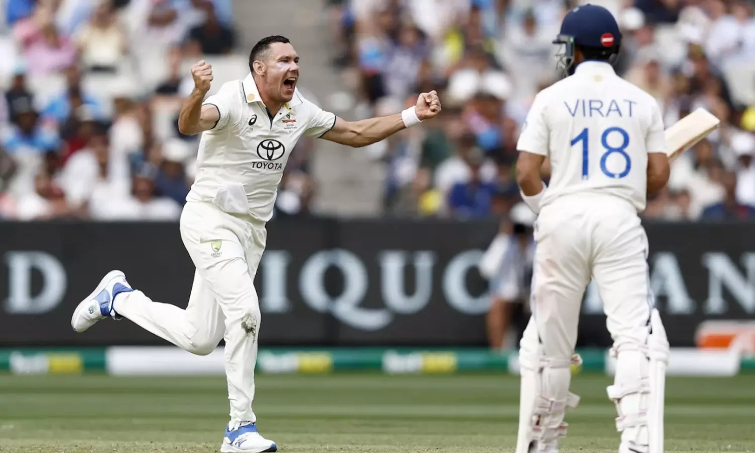 മെൽബണിൽ ഇന്ത്യക്ക് ബാറ്റിങ് തകർച്ച; അഞ്ച് വിക്കറ്റ് നഷ്ടം മെൽബണിൽ ഇന്ത്യക്ക് ബാറ്റിങ് തകർച്ച; അഞ്ച് വിക്കറ്റ് നഷ്ടം