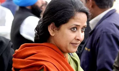 പ്രണബ് മുഖർജി മരിച്ചപ്പോൾ കോൺഗ്രസ് പ്രവർത്തകസമിതി യോ​ഗം വിളിച്ചില്ല; വിമർശനവുമായി മകൾ ശർമിഷ്ത മുഖർജി