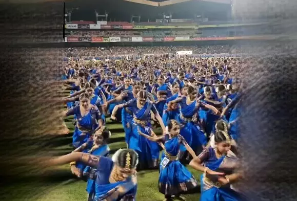 Divya Unni dance Divya Unni dance