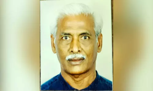 സ്വകാര്യ ബസ് തലയിലൂടെ കയറിയിറങ്ങി; വയോധികന് ദാരുണാന്ത്യം