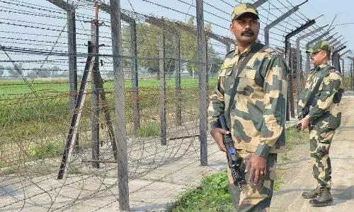 UP Man Enters Pakistan To Meet Online Friend He Wanted To Marry, She Says No UP Man Enters Pakistan To Meet Online Friend He Wanted To Marry, She Says No