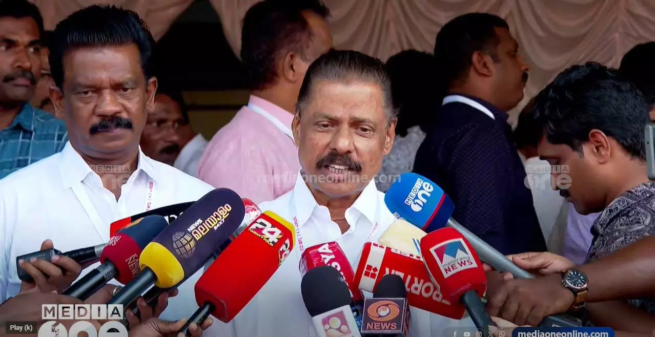 സിബിഐയുടെ ഗൂഢാലോചന വാദം പൊളിഞ്ഞു: പെരിയ ഇരട്ടകൊലപാതക കേസിൽ സിബിഐക്കെതിരെ സിപിഎം സിബിഐയുടെ ഗൂഢാലോചന വാദം പൊളിഞ്ഞു: പെരിയ ഇരട്ടകൊലപാതക കേസിൽ സിബിഐക്കെതിരെ സിപിഎം