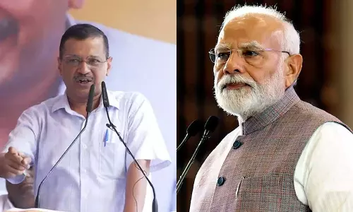 പത്ത് ലക്ഷത്തിന്റെ സ്യൂട്ട് ധരിക്കുന്നു, 8,400 കോടിയുടെ വിമാനത്തിൽ പറക്കുന്നു, മോദിക്കെന്ത് സാധാരണക്കാർ; ആഞ്ഞടിച്ച് കെജ്‌രിവാൾ