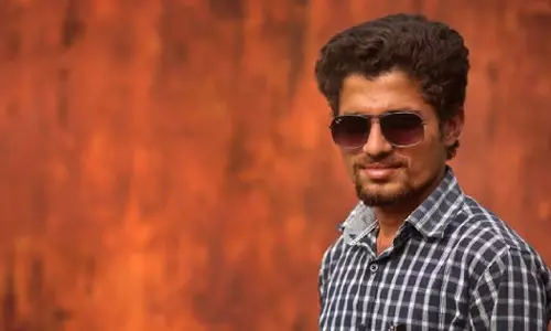 റോഡ് നിർമാണ പദ്ധതിയിലെ ക്രമക്കേടുകൾ റിപ്പോർട്ട് ചെയ്തതിന് പിന്നാലെ കാണാതായി; ഛത്തീസ്ഗഡിൽ മാധ്യമപ്രവർത്തകൻ മരിച്ച നിലയിൽ റോഡ് നിർമാണ പദ്ധതിയിലെ ക്രമക്കേടുകൾ റിപ്പോർട്ട് ചെയ്തതിന് പിന്നാലെ കാണാതായി; ഛത്തീസ്ഗഡിൽ മാധ്യമപ്രവർത്തകൻ മരിച്ച നിലയിൽ