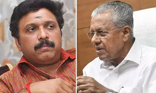 kb ganesh kumar and pinarayi vijayan
