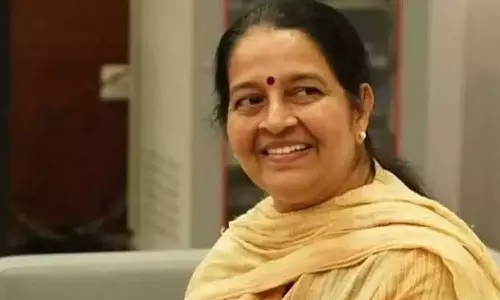 ഉമാ തോമസിന്റെ ആരോഗ്യനിലയിൽ പുരോഗതി; വെന്റിലേറ്റർ മാറ്റി