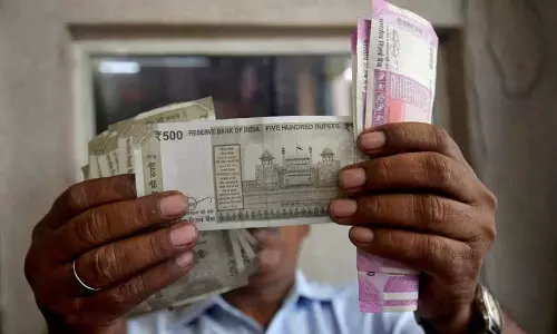 ക്ഷേമ പെൻഷൻ തട്ടിപ്പ്; പൊതുമരാമത്ത് വകുപ്പിൽ നടപടി, 31 പേരെ സസ്പെൻഡ് ചെയ്തു