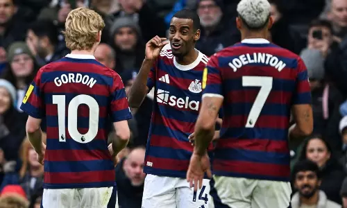 സ്വന്തം തട്ടകത്തിലും രക്ഷയില്ലാതെ ടോട്ടന്‍ഹാം; ന്യൂകാസിലിനോട് തോല്‍വി