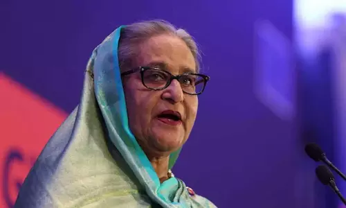 ശൈഖ് ഹസീനയെ അറസ്റ്റ് ചെയ്യും  വീണ്ടും വാറന്റ് പുറപ്പെടുവിച്ച് ബംഗ്ലാദേശ്