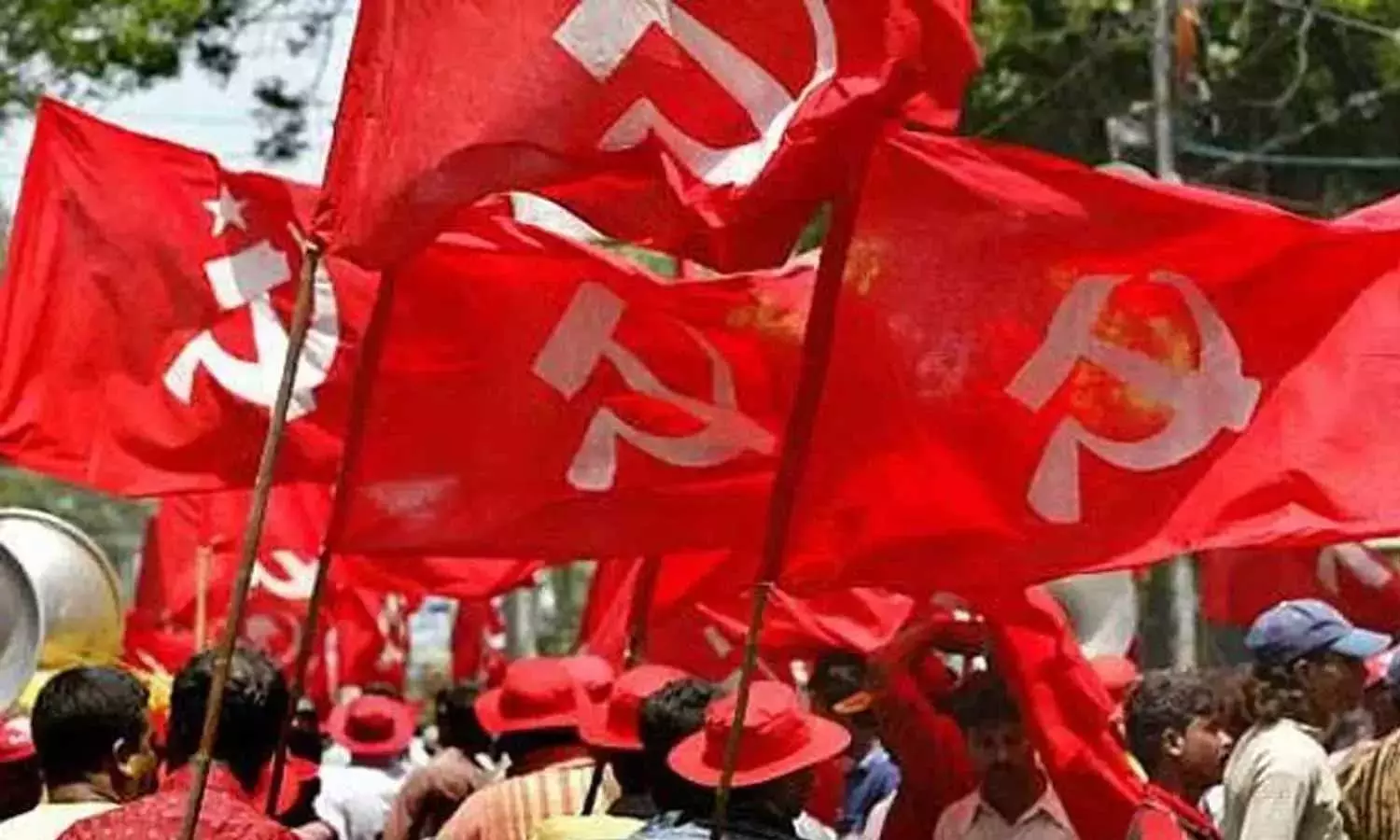 സിപിഎം സംസ്ഥാന കമ്മിറ്റി യോഗം ഇന്ന് ചേരും സിപിഎം സംസ്ഥാന കമ്മിറ്റി യോഗം ഇന്ന് ചേരും