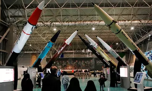 വമ്പൻ മിസൈൽ സന്നാഹങ്ങളുമായി ഭൂഗർഭ നഗരങ്ങൾ നിർമിച്ച് ഇറാൻ; യുദ്ധപ്രഖ്യാപനത്തിന് കാത്തിരിക്കുകയാണെന്ന് വിപ്ലവ ഗാര്‍ഡ്