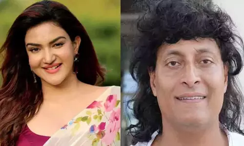 മോശമായി ഒന്നും പറഞ്ഞില്ല,  തന്റെ വാക്കുകൾ വളച്ചൊടിച്ചു നടിക്ക് വിഷമം   ഉണ്ടായതിൽ ഖേദിക്കുന്നു; ബോബി ചെമ്മണ്ണൂർ  മീഡിയവണിനോട്‌