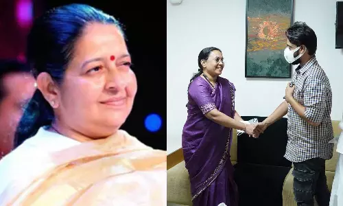 ഉമാ തോമസ് എംഎൽഎയെ സന്ദർശിച്ച് ആരോഗ്യമന്ത്രി വീണാ ജോർജ്