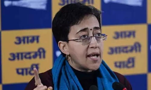 മുഖ്യമന്ത്രിയുടെ ഔദ്യോഗിക വസതിയിൽ നിന്ന് കേന്ദ്രസർക്കാർ പുറത്താക്കി; ആരോപണവുമായി അതിഷി മർലേന