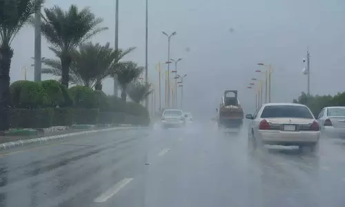 സൗദിയിലെ വിവിധ പ്രവിശ്യകളിൽ നാളെയും ശക്തമായ മഴക്ക് സാധ്യത