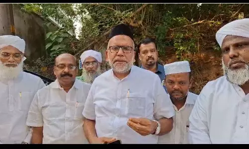 Dakshina Kerala Jamiyyathul Ulama leaders met Munambam commission